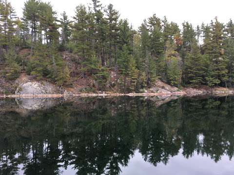 Lake of the Woods Trailhead
